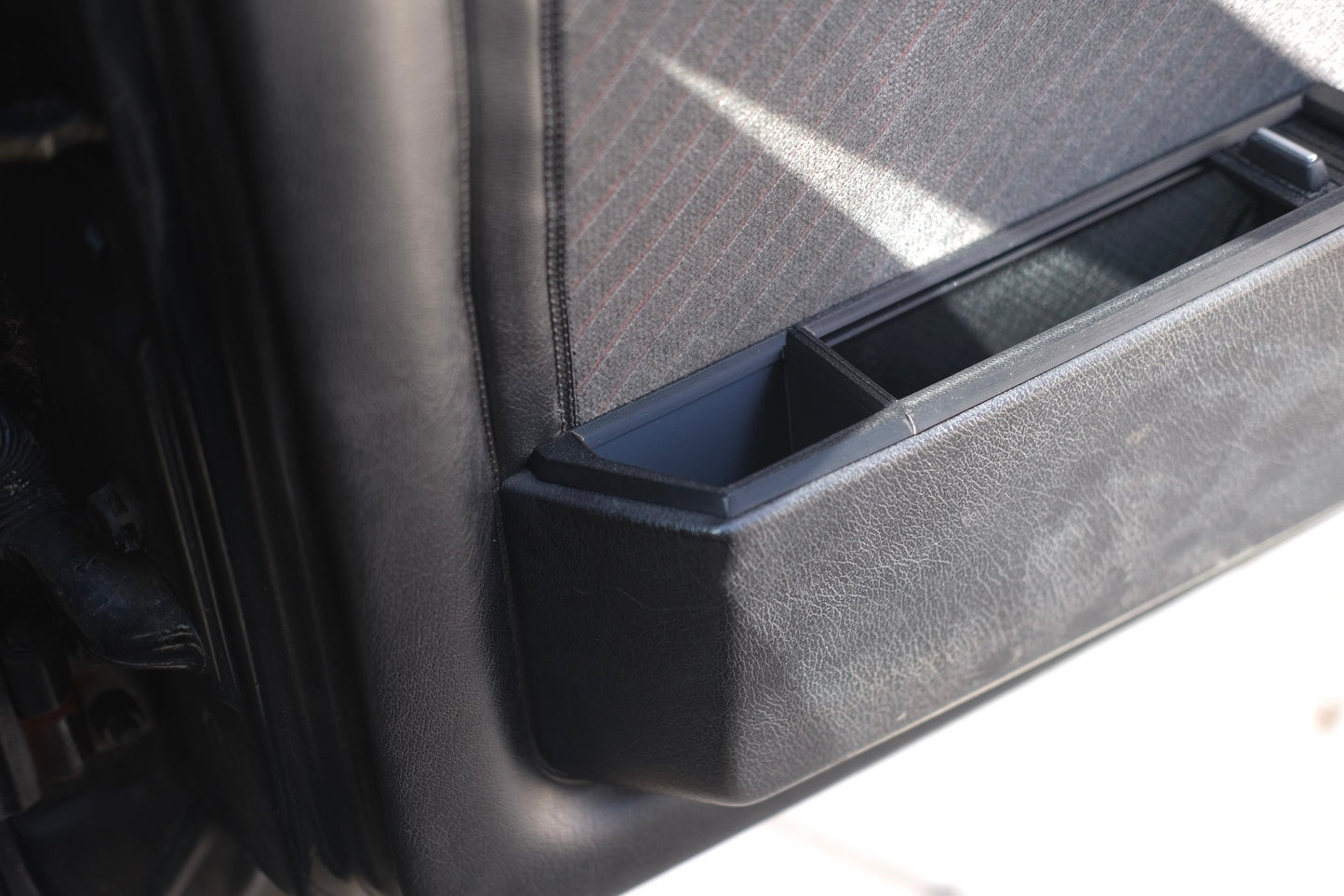 E30 modular storage passenger princess edition