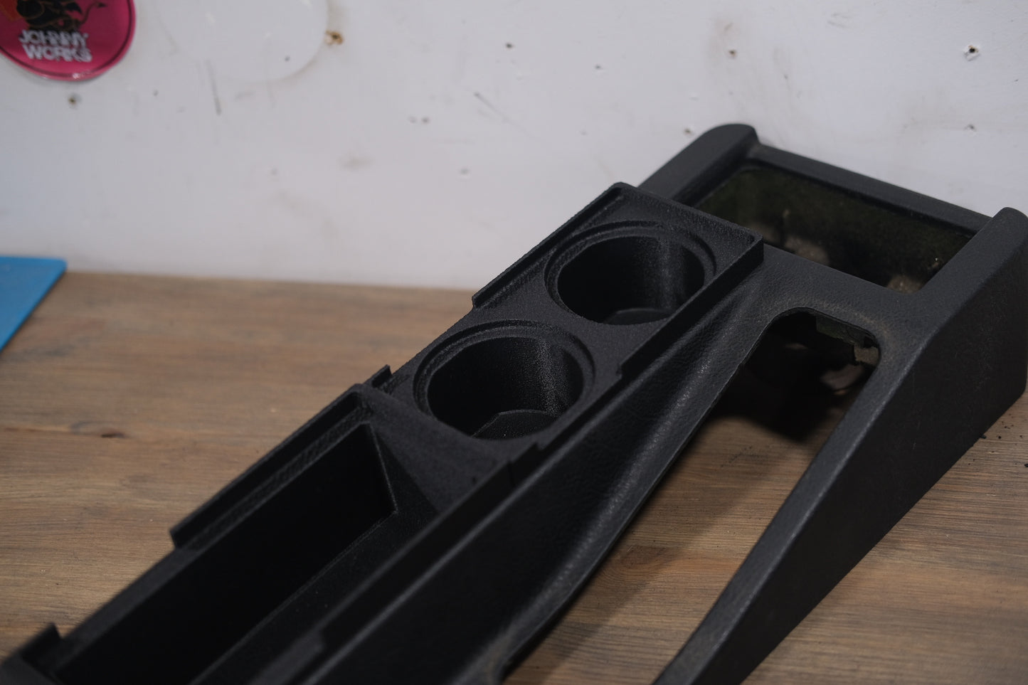 E36 centre console cupholders and tray reverse layout
