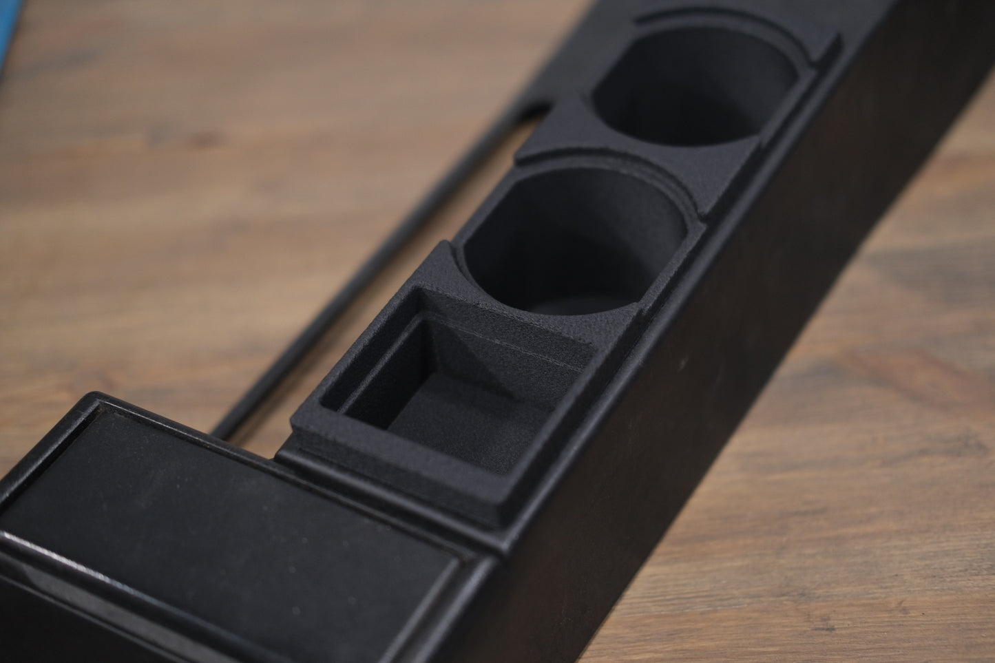 e30 centre console cupholders