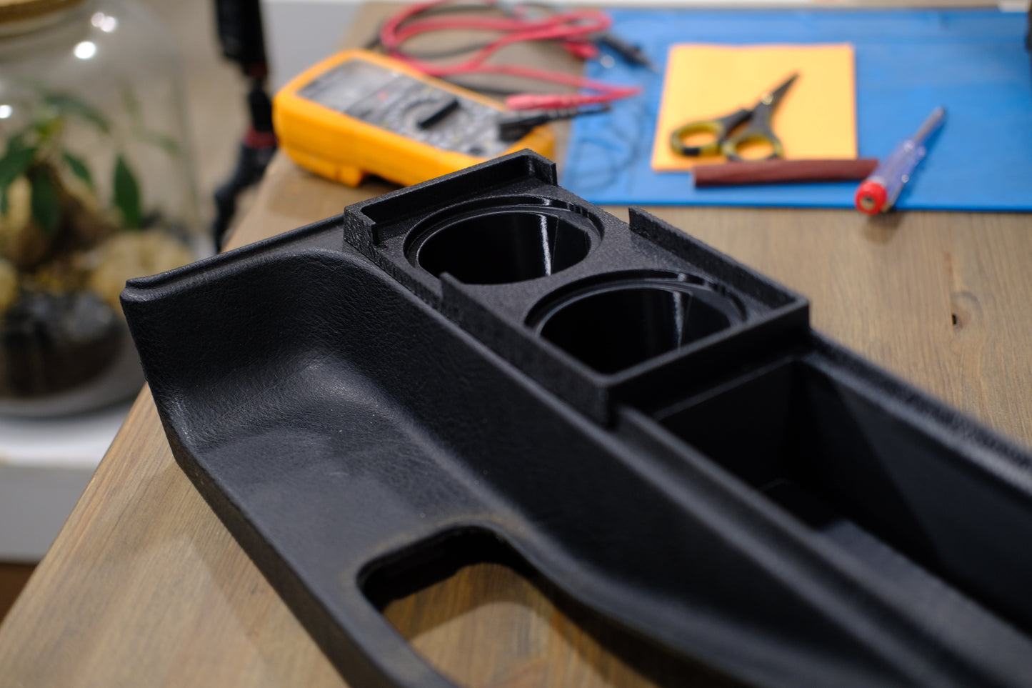 E36 centre console cupholders