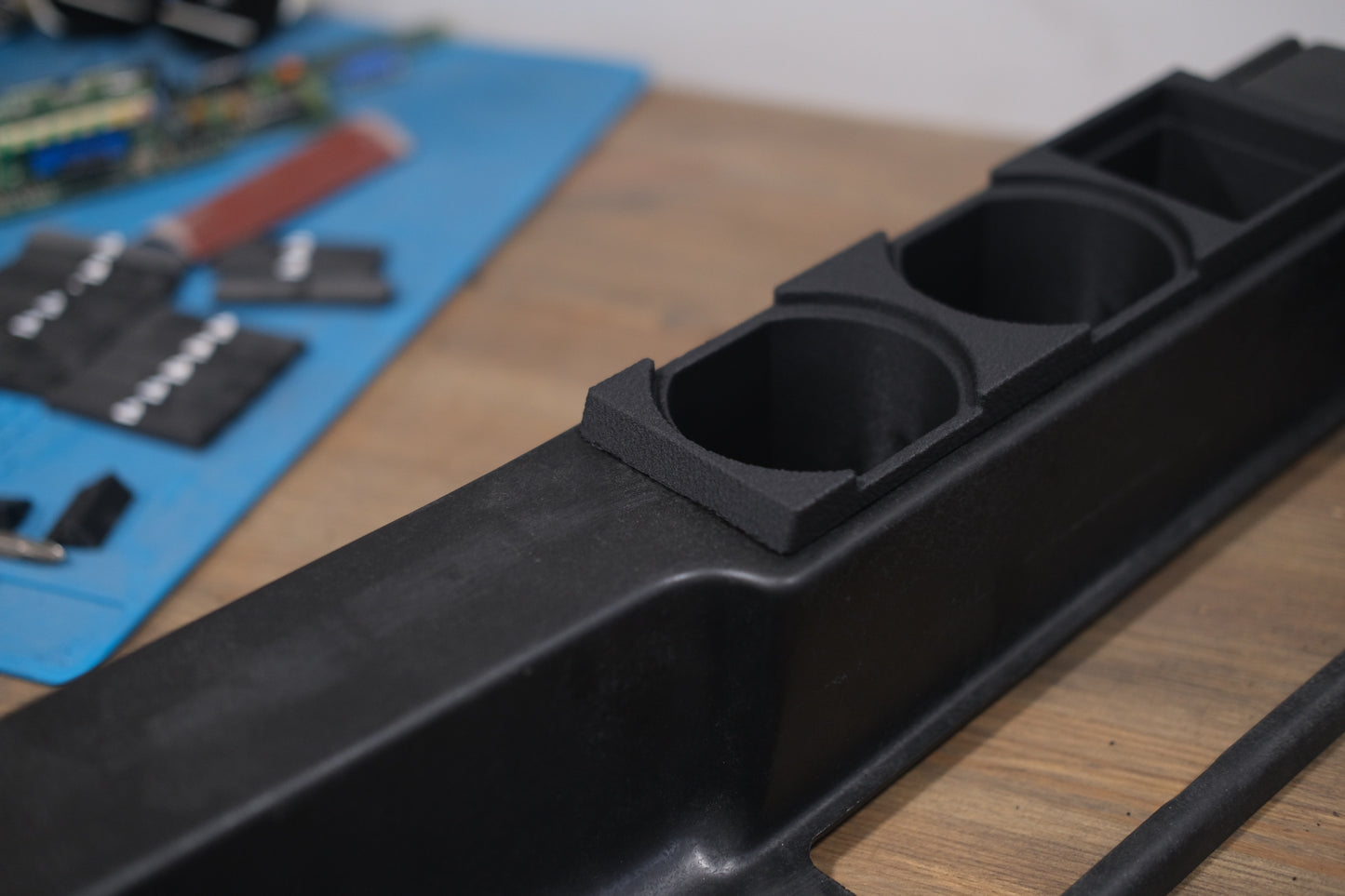 e30 centre console cupholders