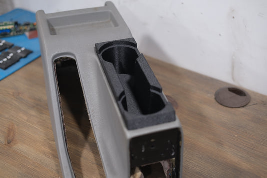e34 dual cupholder + wireless charger